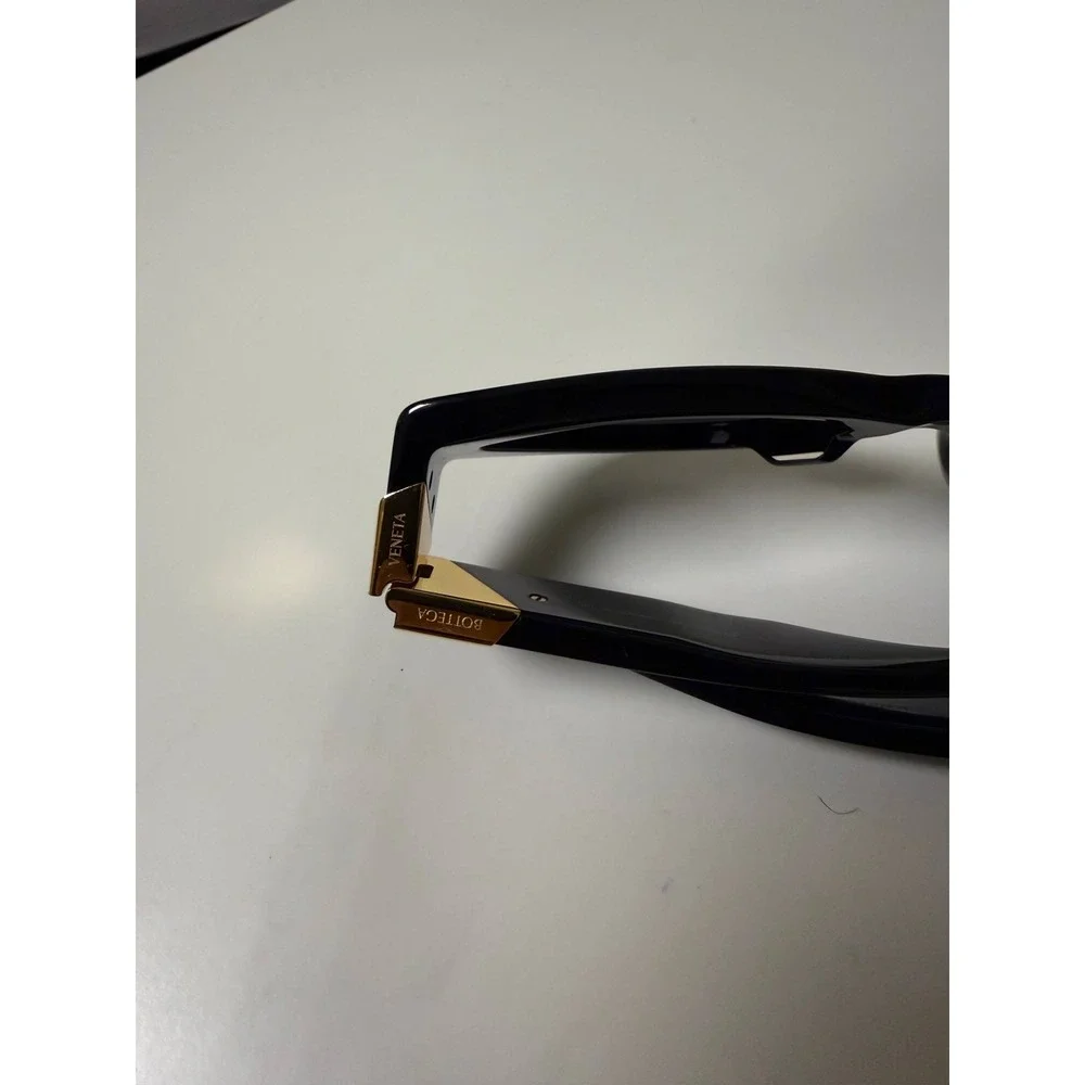 Bottega Veneta black glasses